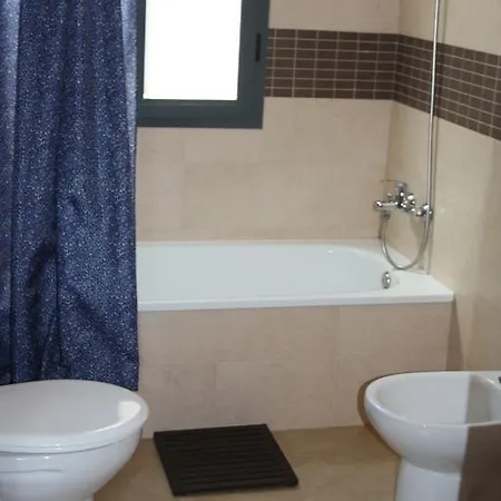 Suncity Flat Gigantes Apartment *