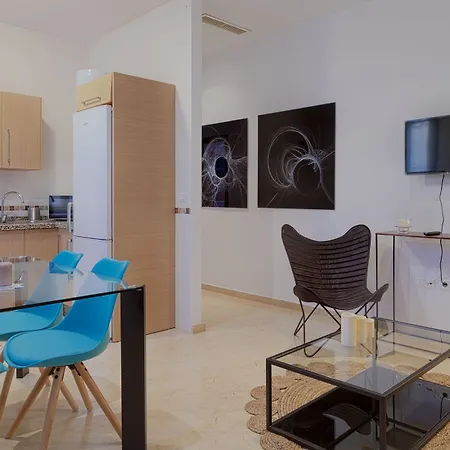 Suncity Flat Gigantes Apartment *