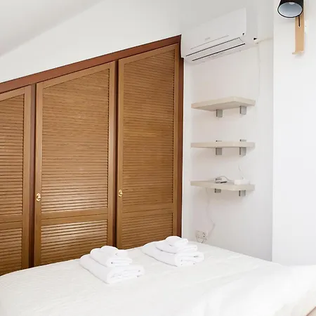 Suncity Flat Gigantes Apartment