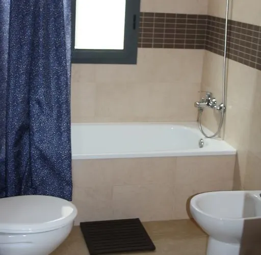 Suncity Flat Gigantes Apartment *